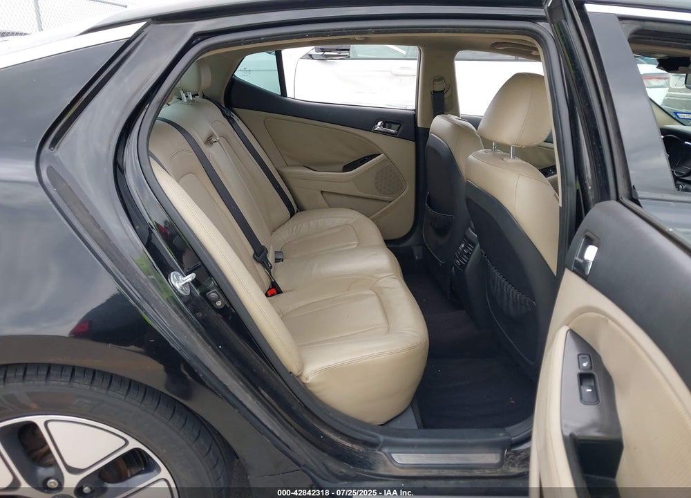 2011 KIA OPTIMA HYBRID VIN: KNAGM4AD0B5007786