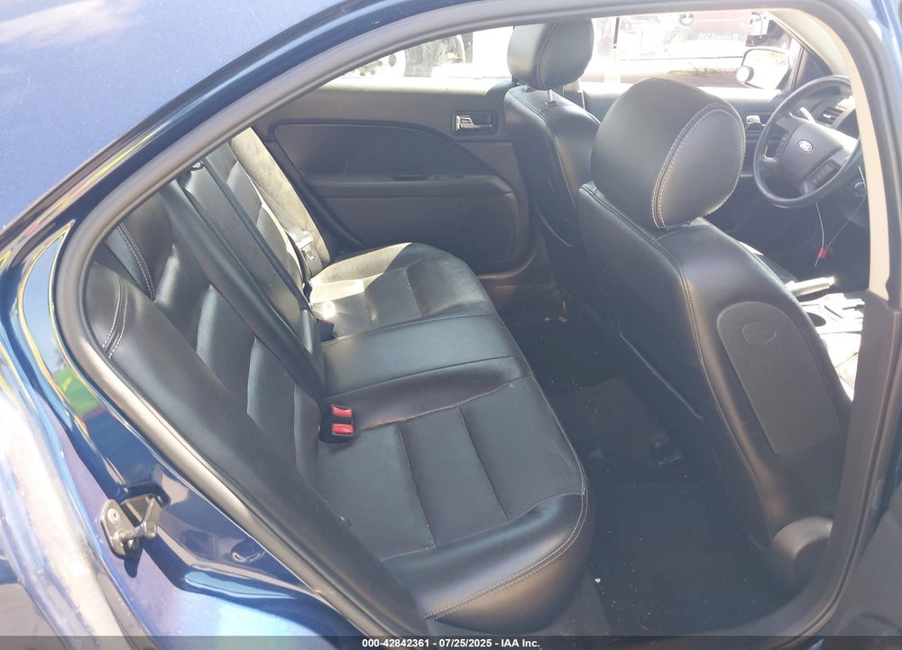 2007 FORD FUSION VIN: 3FAHP08127R106008