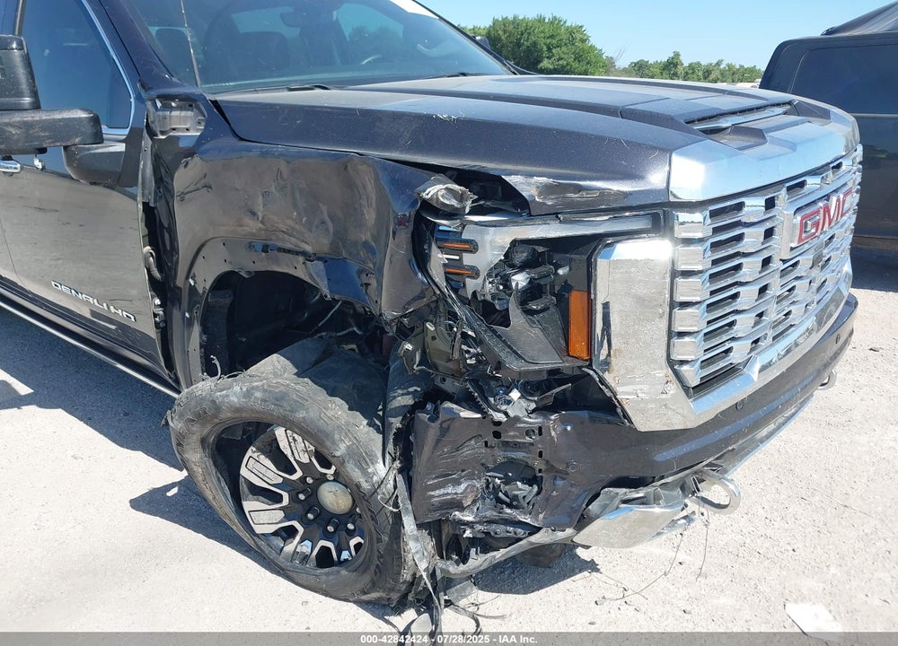 2024 GMC SIERRA 2500HD 4WD  STANDARD BED DENALI VIN: 1GT49REY1RF159839
