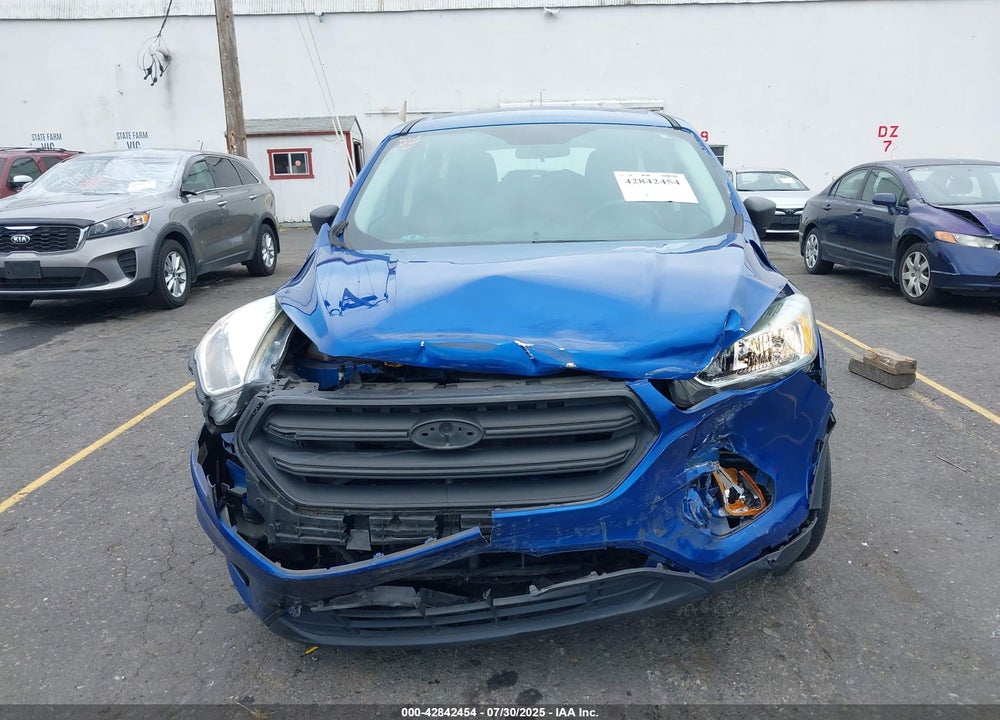 2017 FORD ESCAPE VIN: 1FMCU0F76HUC27375