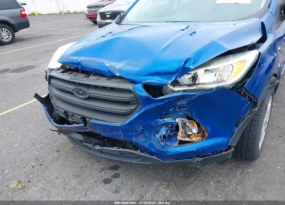 2017 FORD ESCAPE VIN: 1FMCU0F76HUC27375