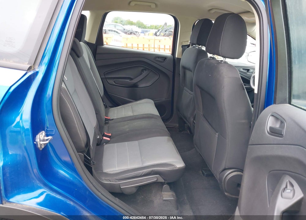 2017 FORD ESCAPE VIN: 1FMCU0F76HUC27375