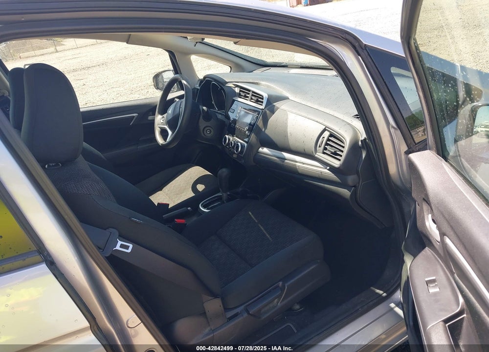 2017 HONDA FIT VIN: 3HGGK5H53HM705892