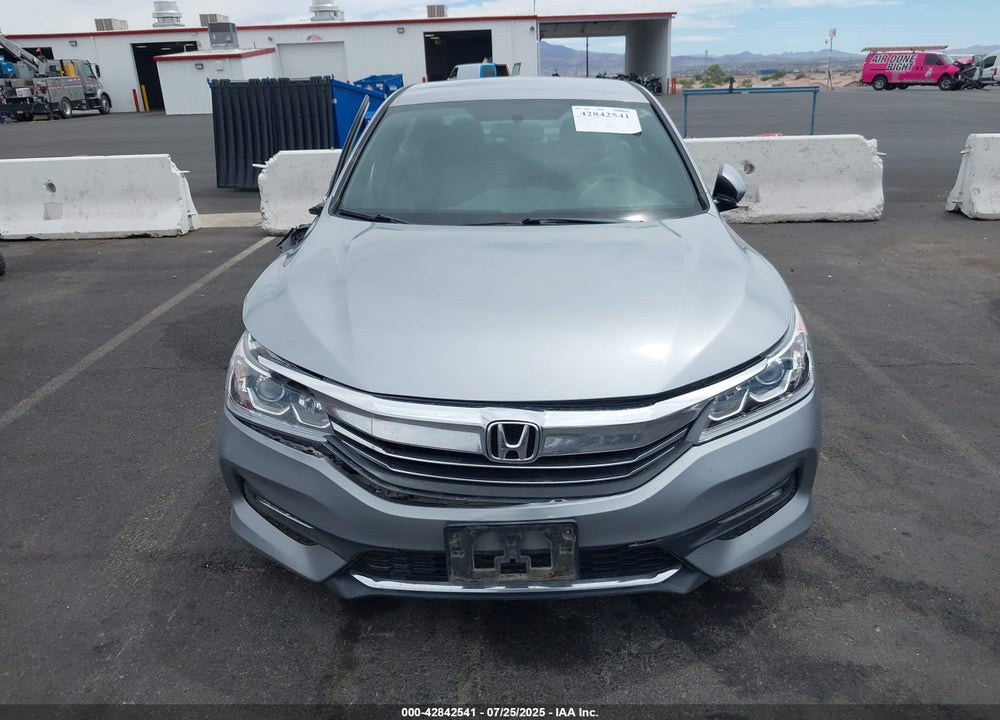 2017 HONDA ACCORD VIN: 1HGCR2F59HA061579