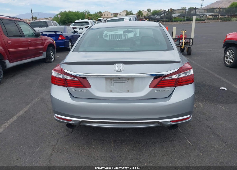 2017 HONDA ACCORD VIN: 1HGCR2F59HA061579