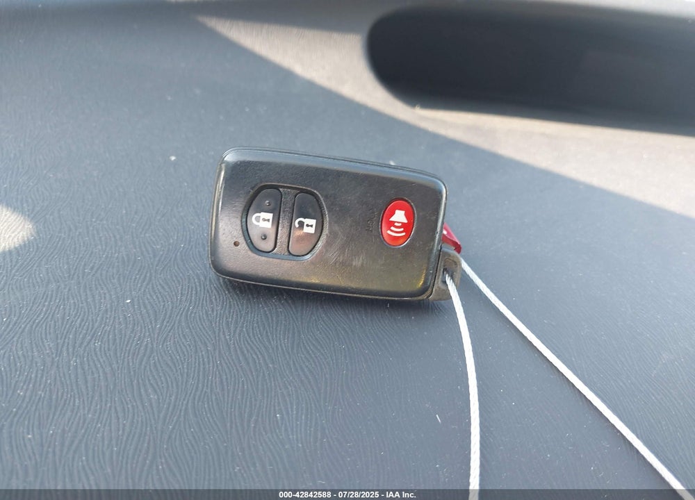 2010 TOYOTA PRIUS VIN: JTDKN3DU3A0130817