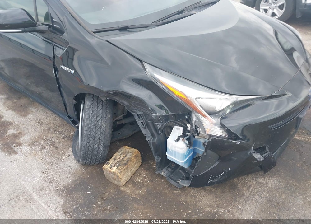 2016 TOYOTA PRIUS VIN: JTDKARFU9G3011088