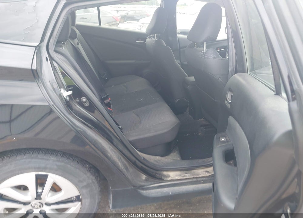 2016 TOYOTA PRIUS VIN: JTDKARFU9G3011088