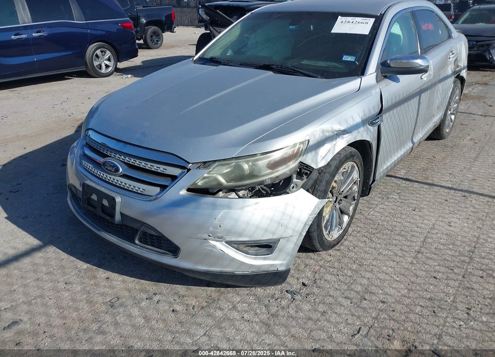 2011 FORD TAURUS VIN: 1FAHP2FW5BG120625