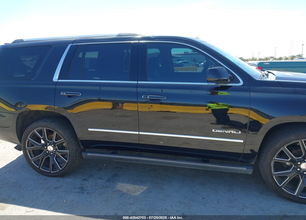 2015 GMC YUKON DENALI VIN: 1GKS2CKJ8FR289759