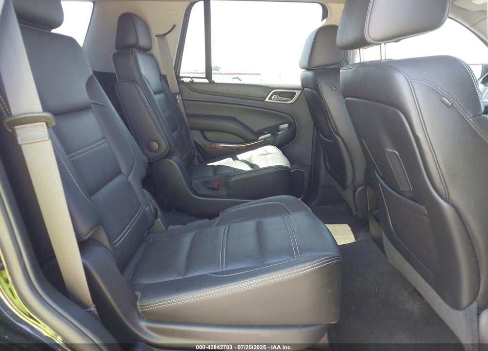 2015 GMC YUKON DENALI VIN: 1GKS2CKJ8FR289759