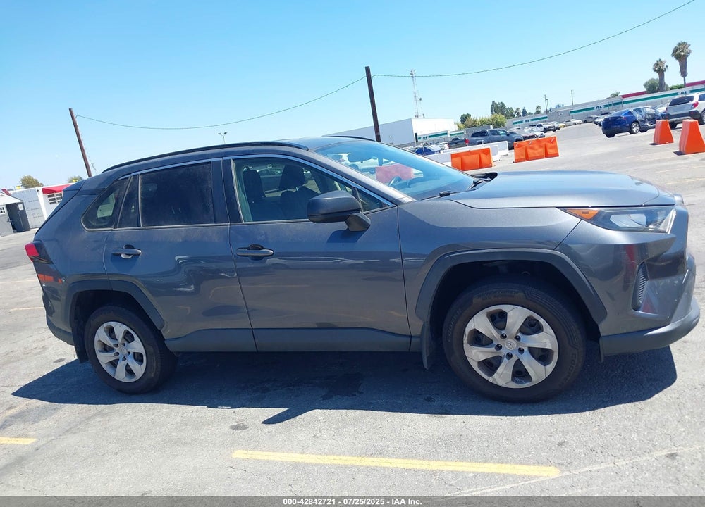2019 TOYOTA RAV4 LE VIN: JTMH1RFV1KD007378