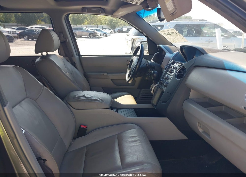 2012 HONDA PILOT VIN: 5FNYF3H55CB042284