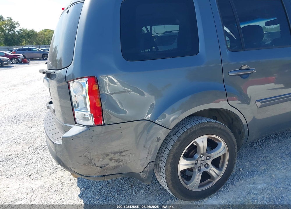 2012 HONDA PILOT VIN: 5FNYF3H55CB042284