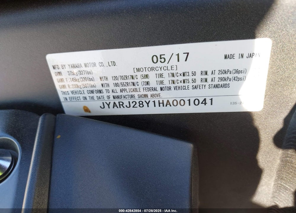 2017 YAMAHA YZFR6 C VIN: JYARJ28Y1HA001041
