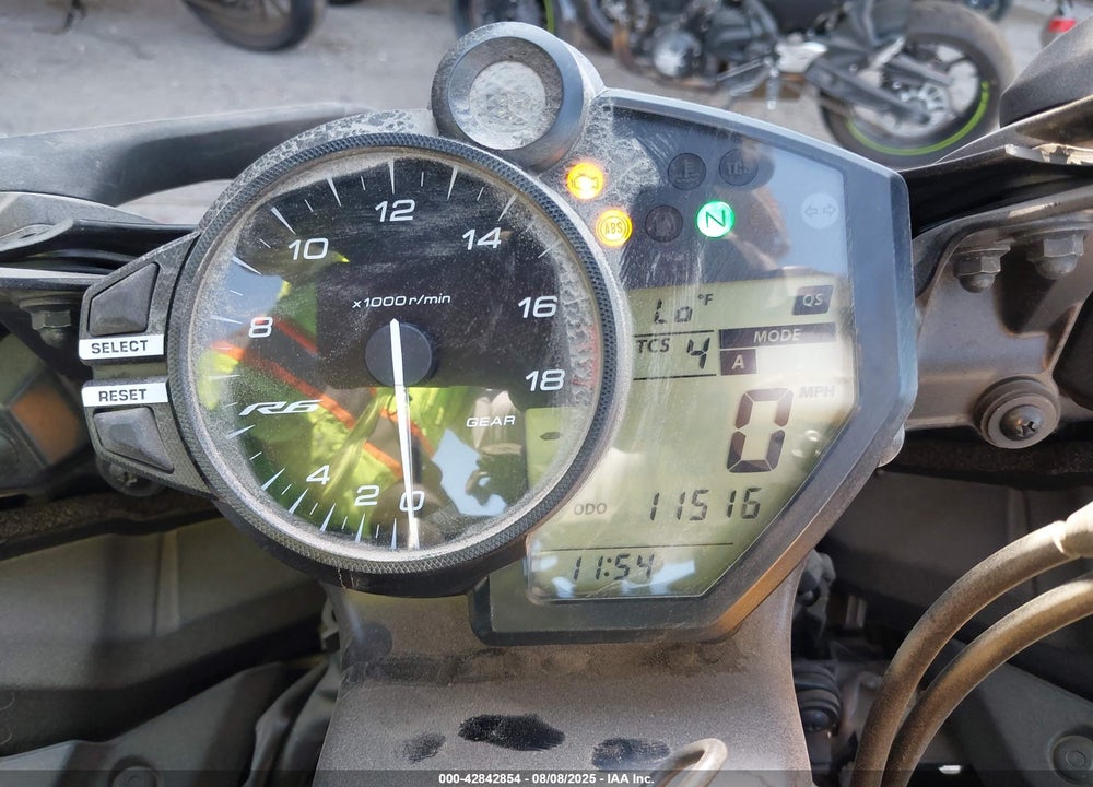 2017 YAMAHA YZFR6 C VIN: JYARJ28Y1HA001041
