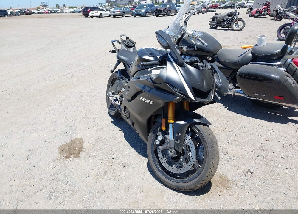 2017 YAMAHA YZFR6 C VIN: JYARJ28Y1HA001041