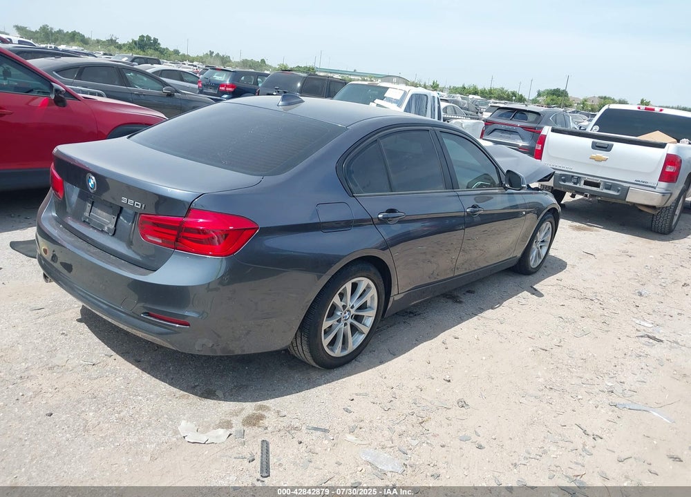 2018 BMW 3 SERIES VIN: WBA8E1G53JNU90365