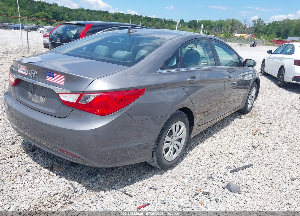 2012 HYUNDAI SONATA VIN: 5NPEB4AC3CH323353