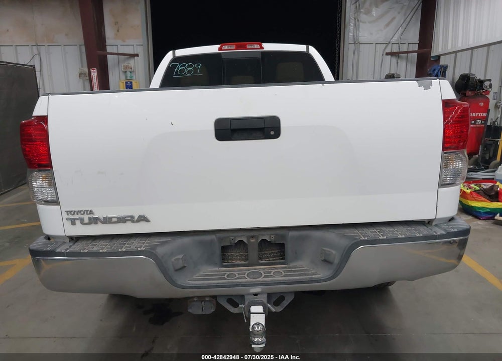 2011 TOYOTA TUNDRA GRADE 4.6L V8 VIN: 5TFRM5F12BX025632