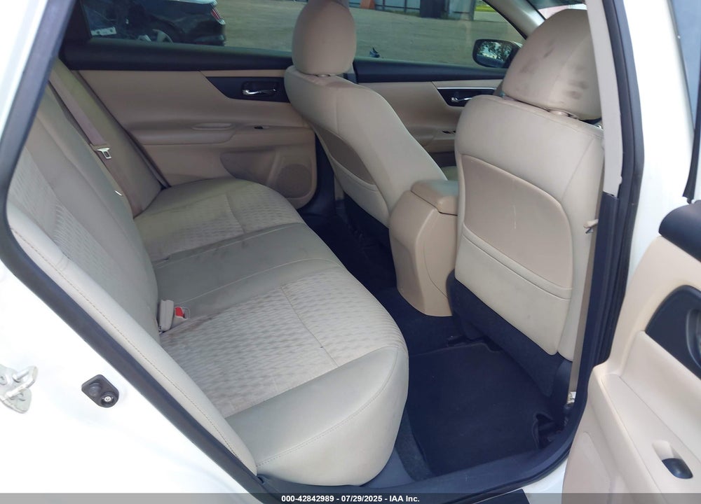2016 NISSAN ALTIMA VIN: 1N4AL3AP7GN306608
