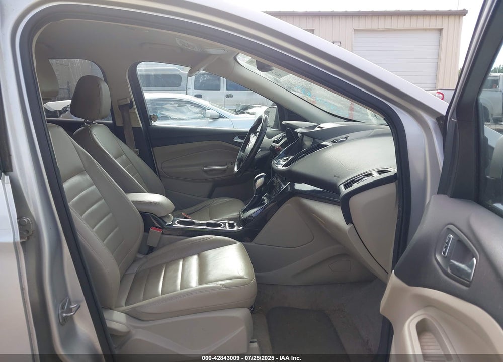 2014 FORD ESCAPE VIN: 1FMCU0J95EUA94600