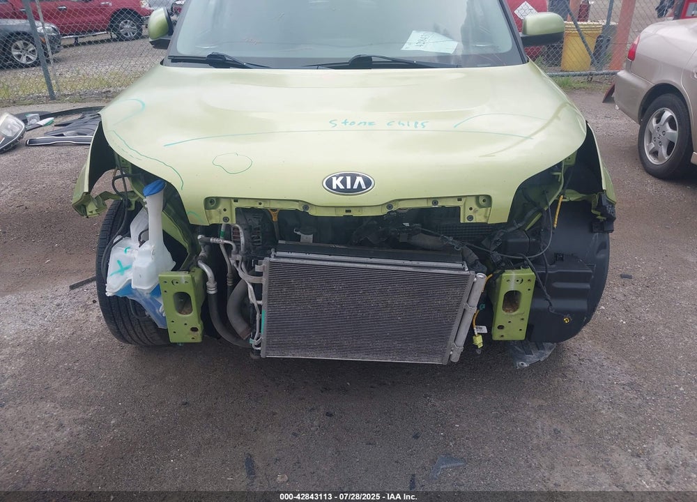 2014 KIA SOUL VIN: KNDJN2A27E7720203