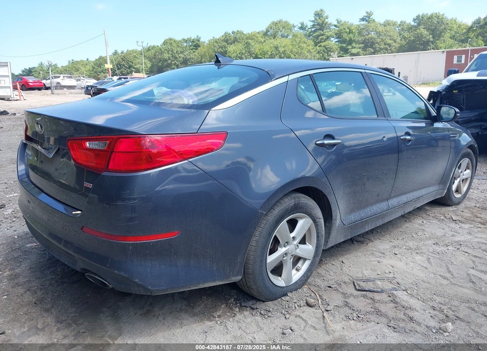 2015 KIA OPTIMA VIN: KNAGM4A70F5628977