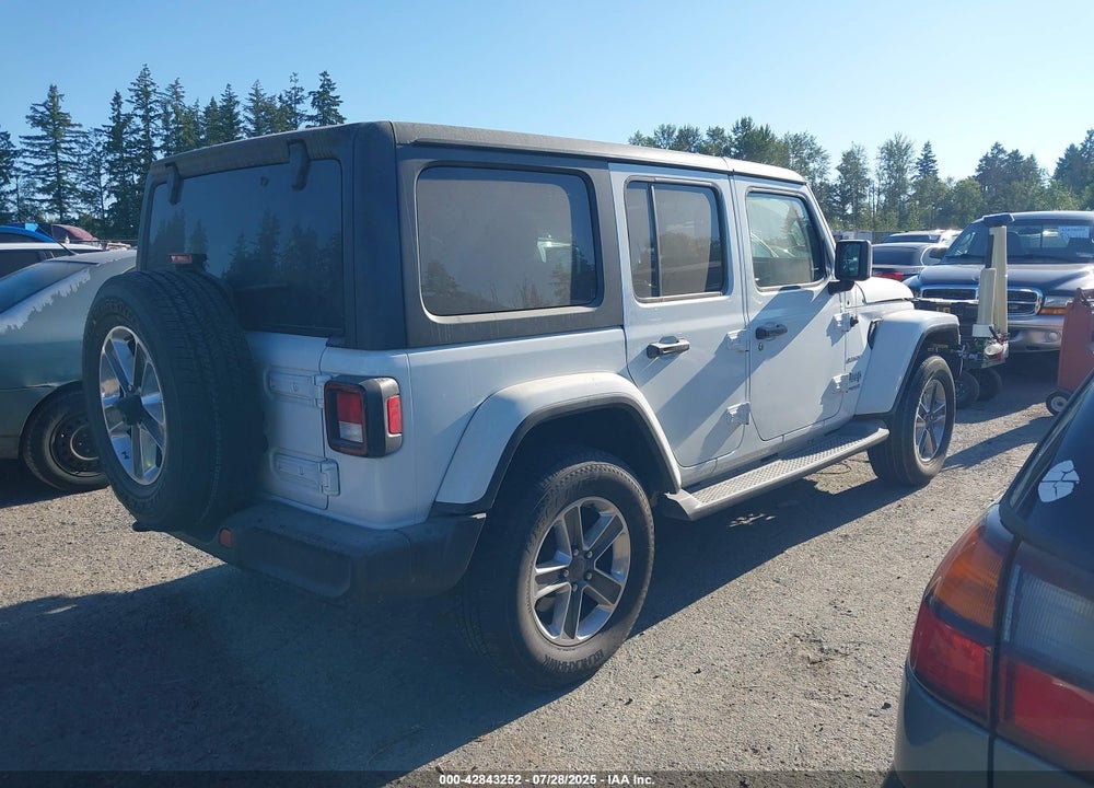 2021 JEEP WRANGLER UNLIMITED SAHARA 4X4 VIN: 1C4HJXEN5MW592575
