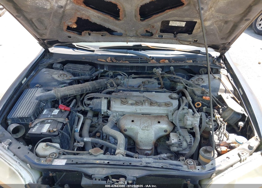 1998 HONDA ACCORD EX VIN: 1HGCG5656WA230087