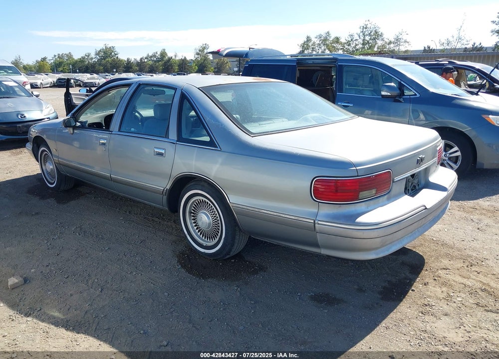 1994 CHEVROLET CAPRICE CLASSIC LS VIN: 1G1BN52W9RR112080