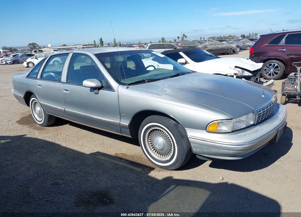 1994 CHEVROLET CAPRICE CLASSIC LS VIN: 1G1BN52W9RR112080