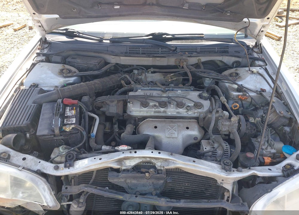 2001 HONDA ACCORD 2.3 EX VIN: 1HGCG325X1A025925
