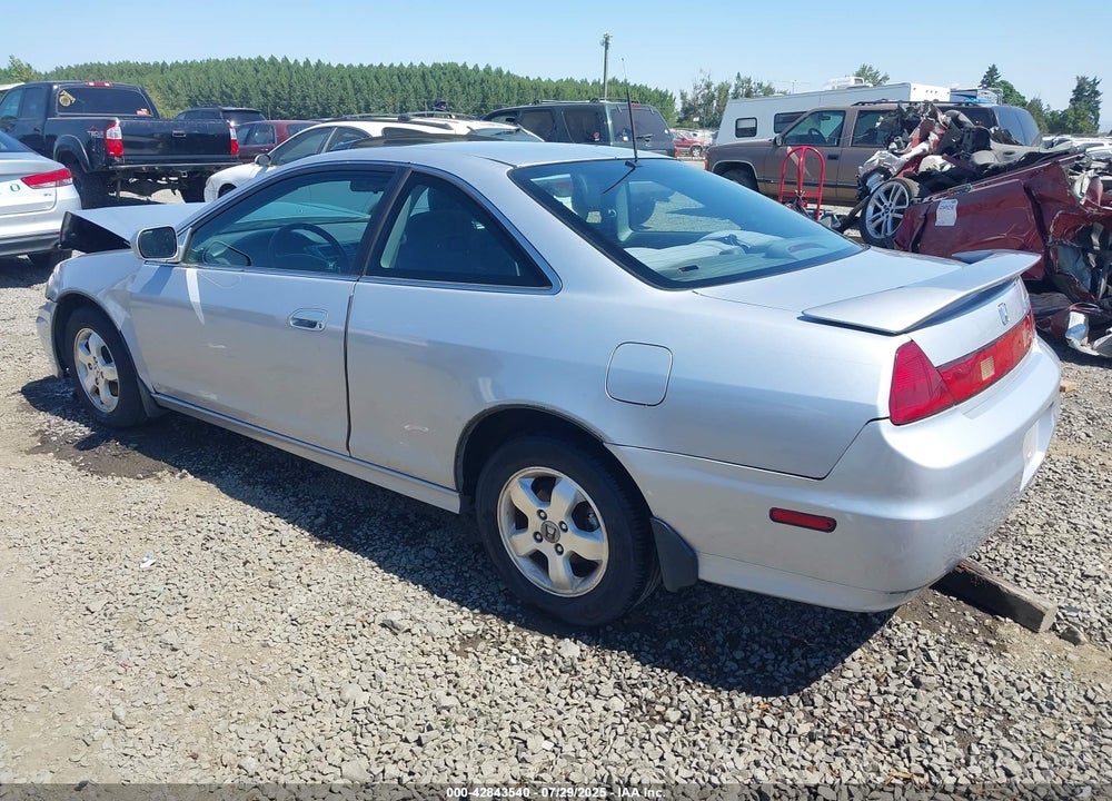 2001 HONDA ACCORD 2.3 EX VIN: 1HGCG325X1A025925
