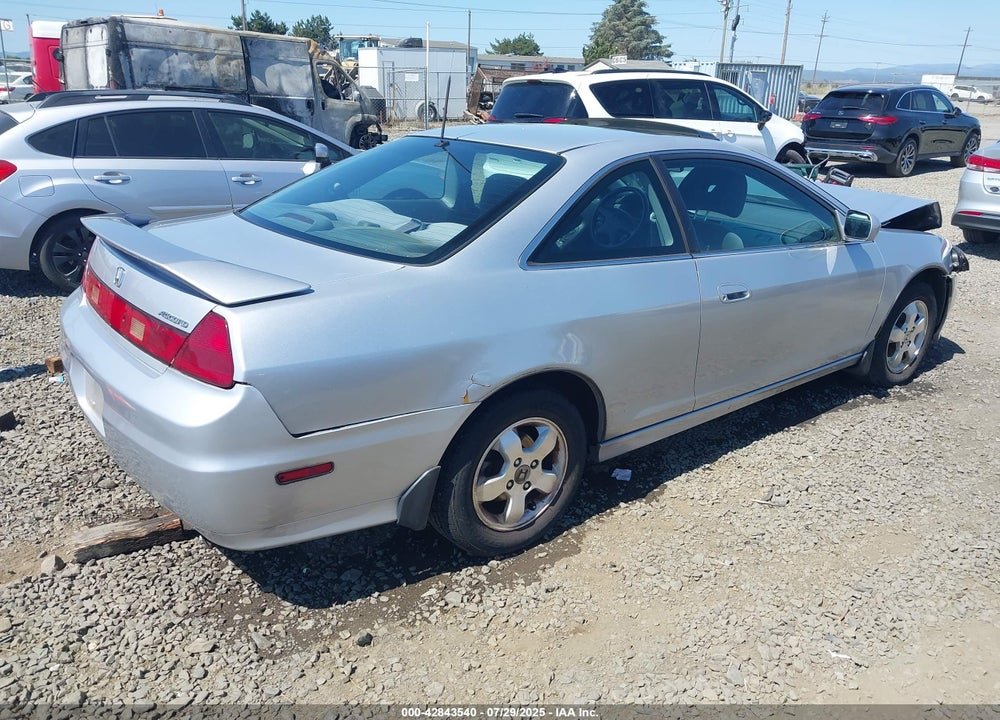 2001 HONDA ACCORD 2.3 EX VIN: 1HGCG325X1A025925