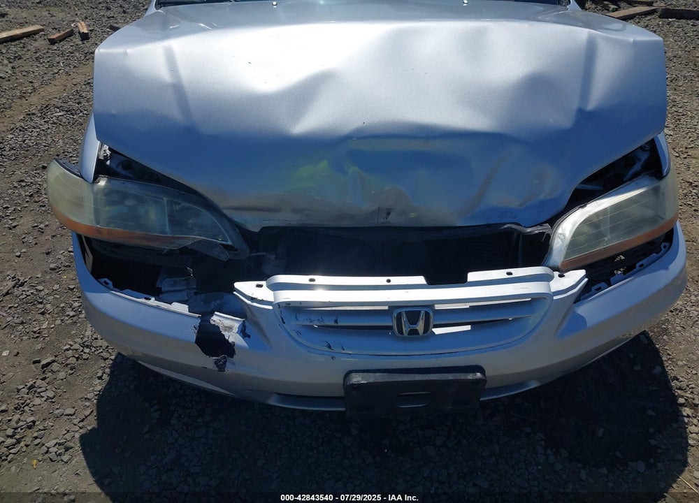 2001 HONDA ACCORD 2.3 EX VIN: 1HGCG325X1A025925