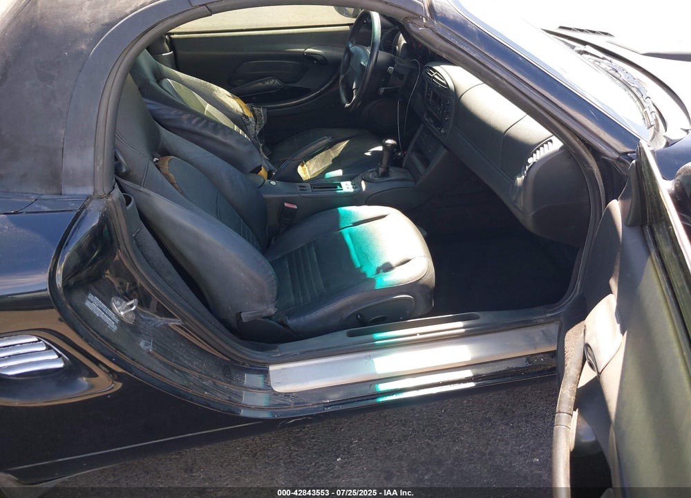 1998 PORSCHE BOXSTER VIN: WP0CA2980WU622968