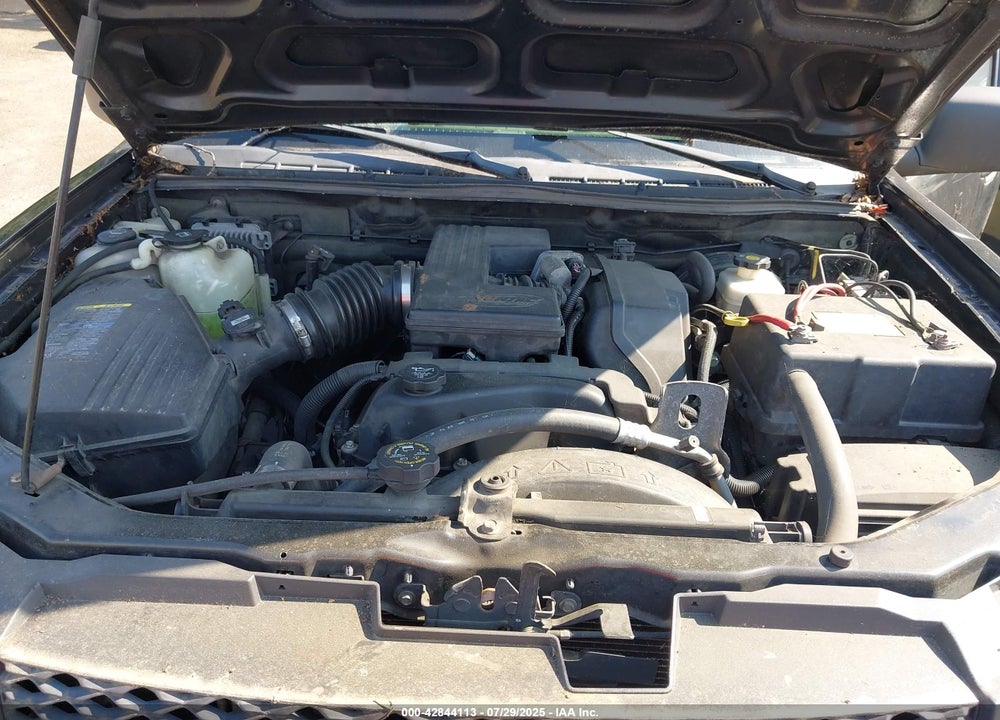 2006 CHEVROLET COLORADO VIN: 1GCDT196168234440