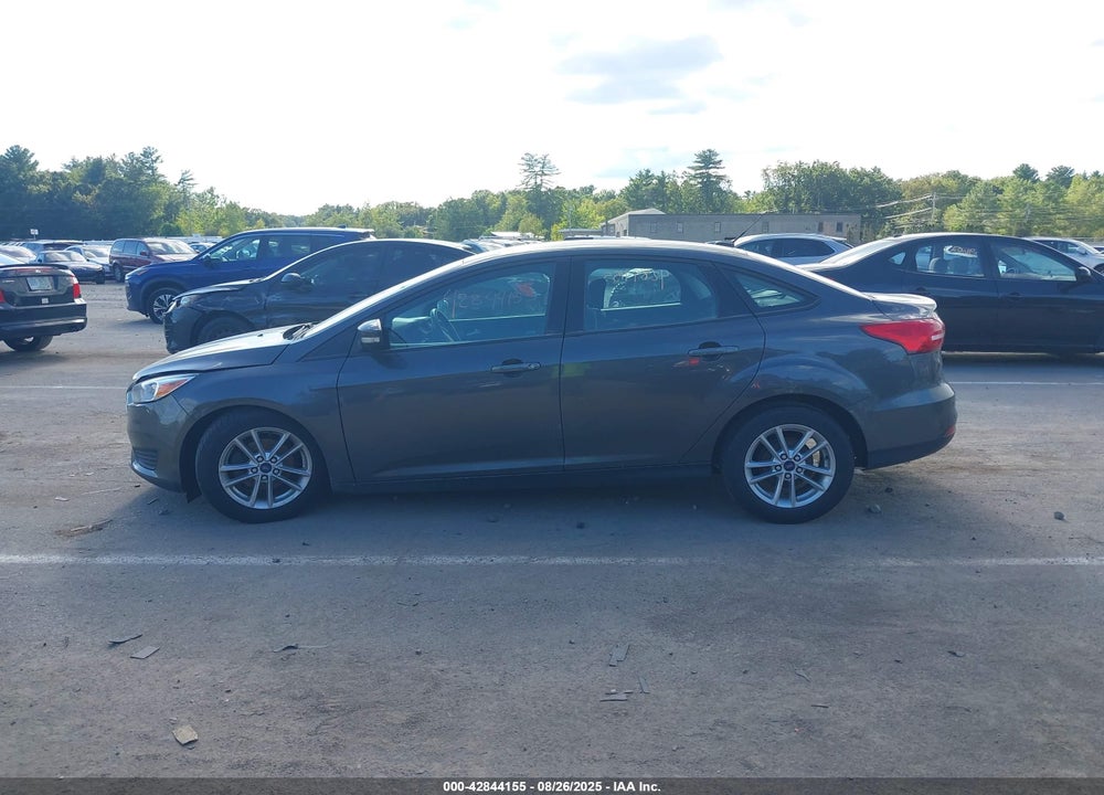 2016 FORD FOCUS VIN: 1FADP3F21GL334804