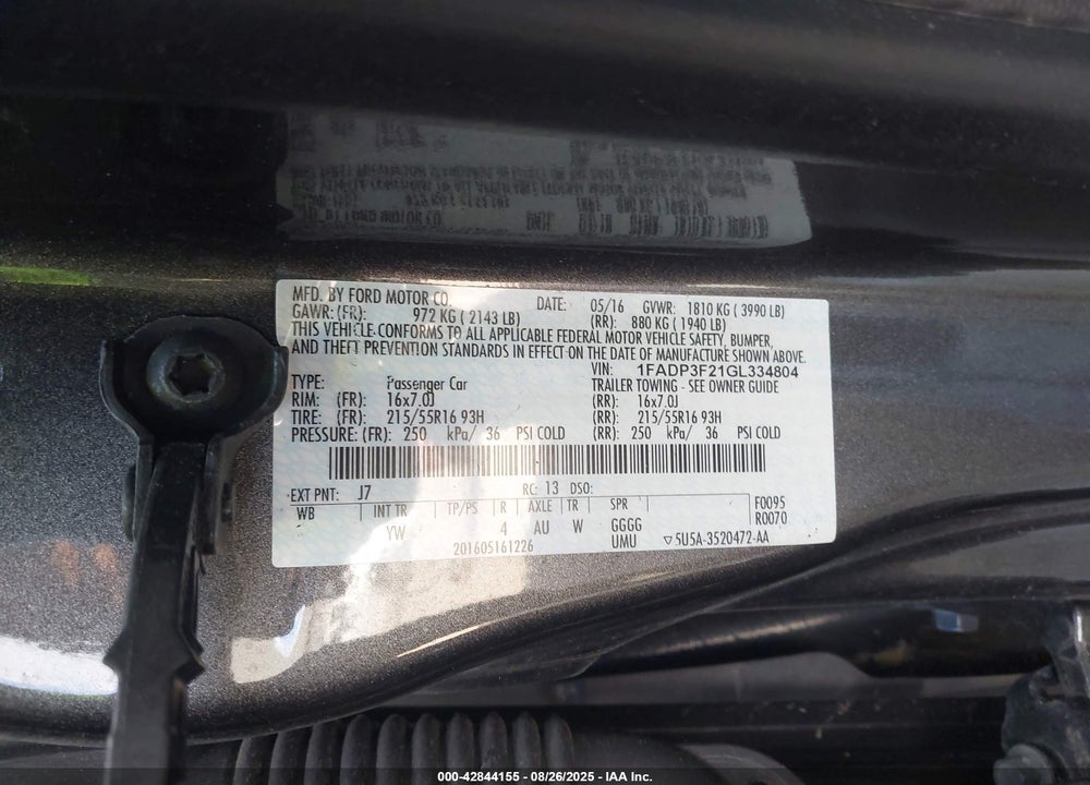 2016 FORD FOCUS VIN: 1FADP3F21GL334804
