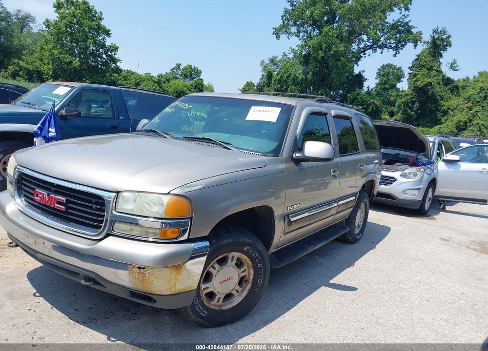 2002 GMC YUKON SLE VIN: 1GKEK13VX2R297438