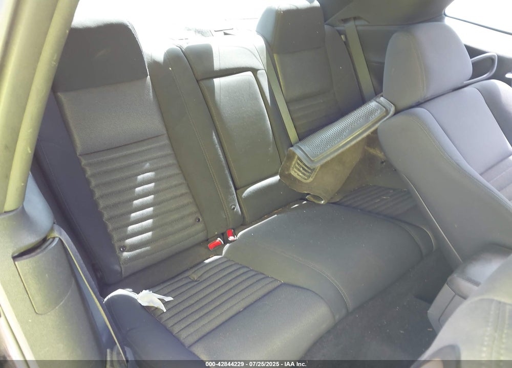 2011 DODGE CHALLENGER VIN: 2B3CJ4DG7BH603925