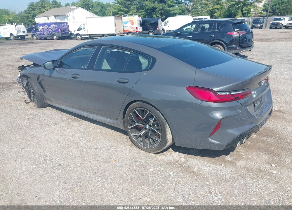 2022 BMW M8 GRAN COUPE VIN: WBSGV0C03NCH16601