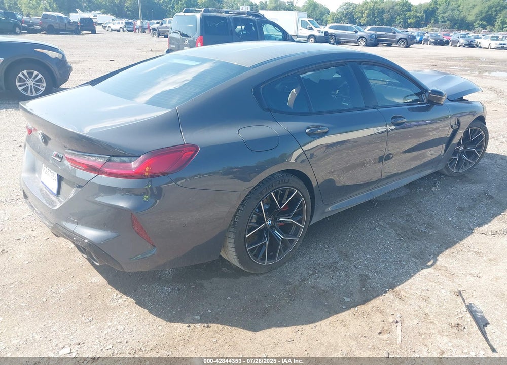 2022 BMW M8 GRAN COUPE VIN: WBSGV0C03NCH16601