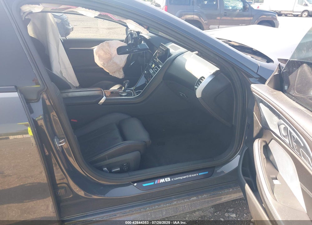 2022 BMW M8 GRAN COUPE VIN: WBSGV0C03NCH16601