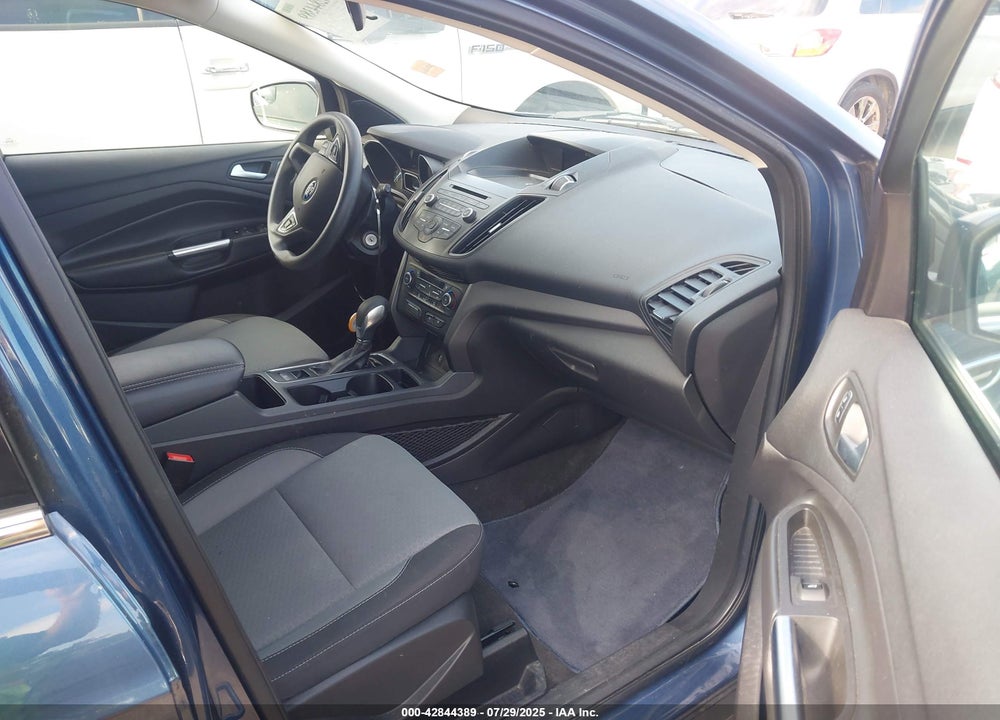 2018 FORD ESCAPE VIN: 1FMCU9GD8JUA95444