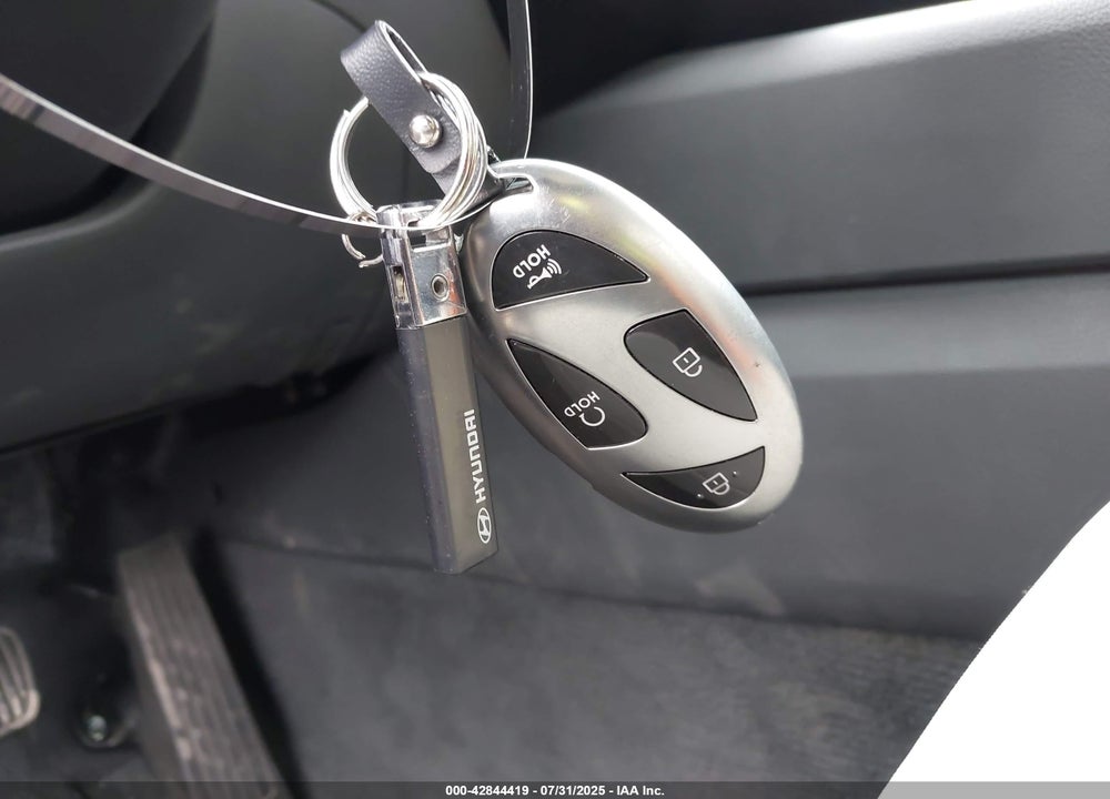 2024 HYUNDAI SONATA VIN: KMHL64JA0RA392183