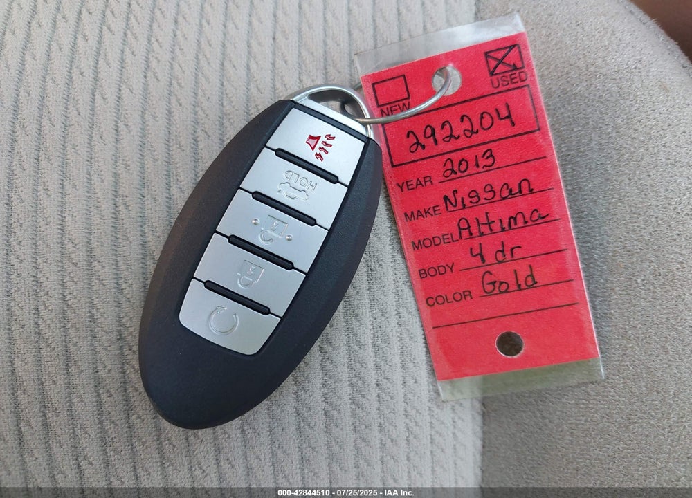 2013 NISSAN ALTIMA VIN: 1N4AL3AP0DC292204