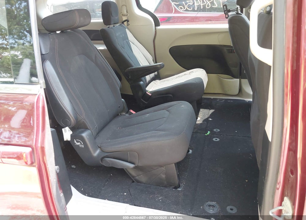 2018 CHRYSLER PACIFICA TOURING VIN: 2C4RC1DG0JR163363