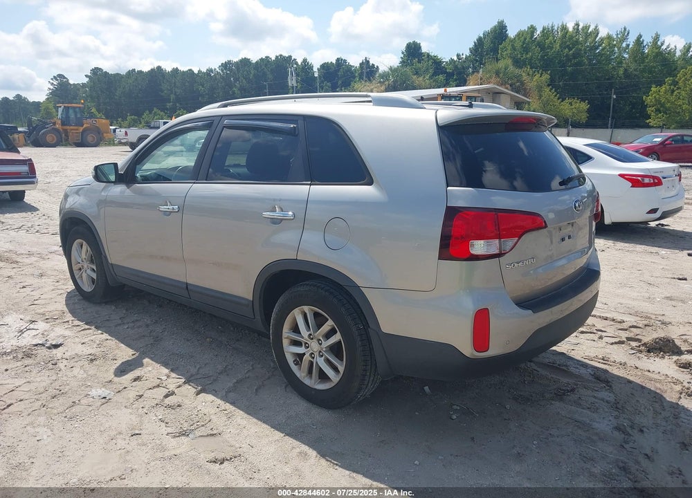 2014 KIA SORENTO VIN: 5XYKT3A60EG538784